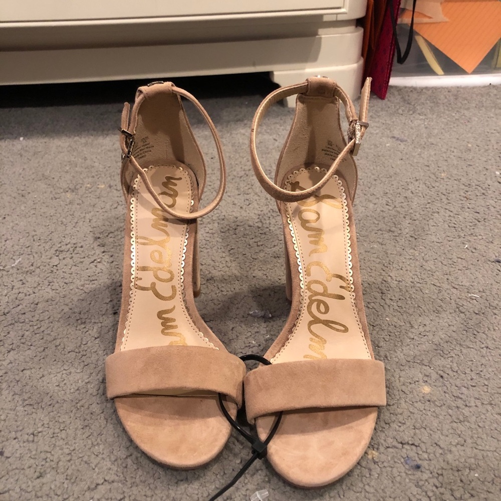 NWT Sam Edelman heels size 5